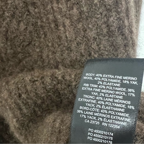Aritzia Wilfred Loretta Sweater - Picture 6 of 7